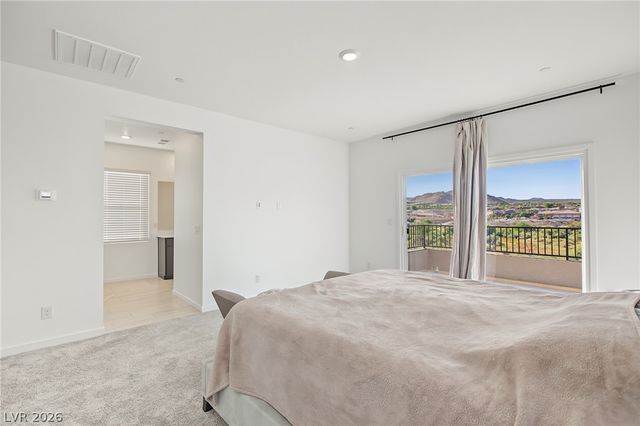 1055 Strada Mazoni, Henderson, NV 89011