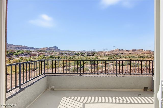 1055 Strada Mazoni, Henderson, NV 89011