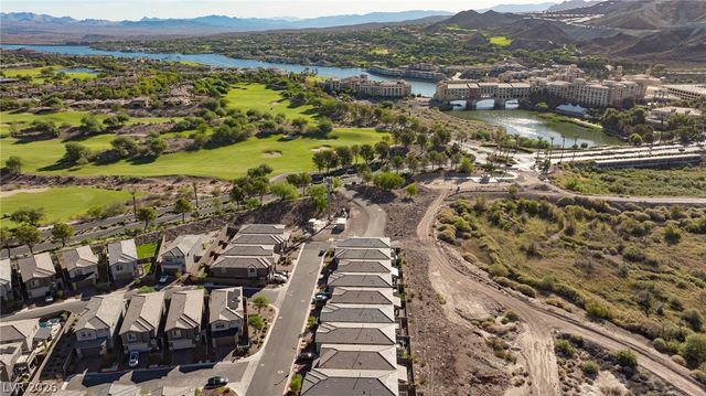 1055 Strada Mazoni, Henderson, NV 89011