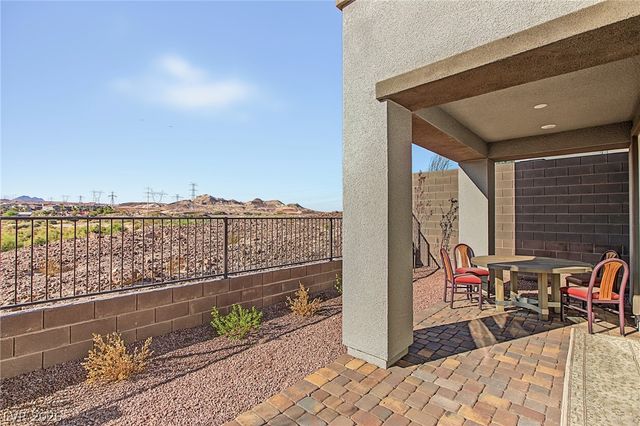 1055 Strada Mazoni, Henderson, NV 89011