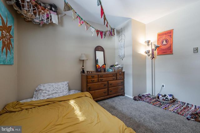 316 E COLLINGS DR, Williamstown, NJ 08094