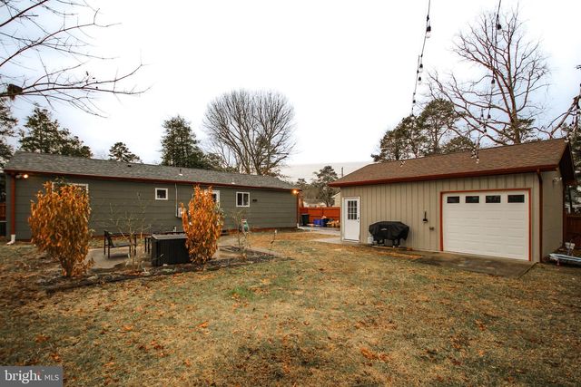 316 E COLLINGS DR, Williamstown, NJ 08094