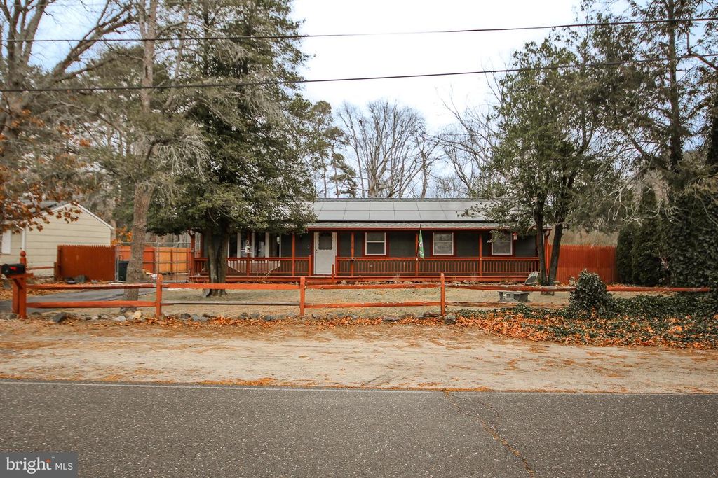 316 E COLLINGS DR, Williamstown, NJ 08094