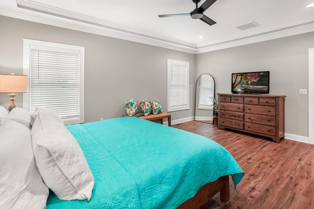 105 Belvior CIR, Moneta, VA 24121