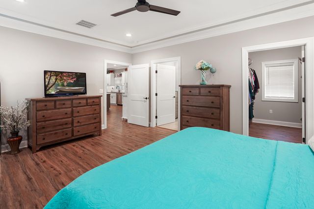 105 Belvior CIR, Moneta, VA 24121