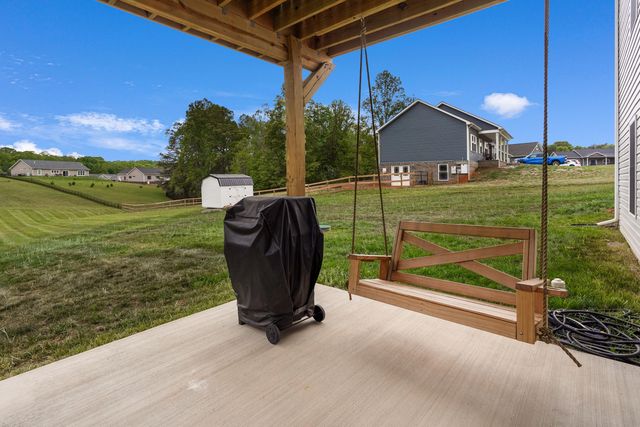 105 Belvior CIR, Moneta, VA 24121