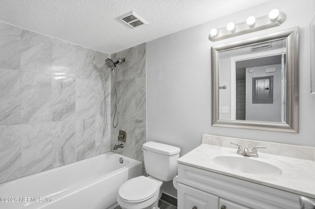 3906 MISSION Drive 4, Jacksonville, FL 32217