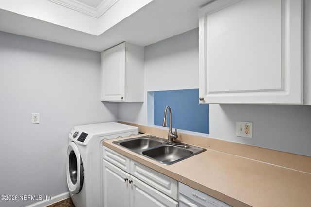 3906 MISSION Drive 4, Jacksonville, FL 32217