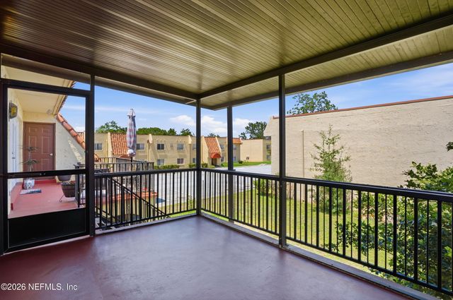 3906 MISSION Drive 4, Jacksonville, FL 32217