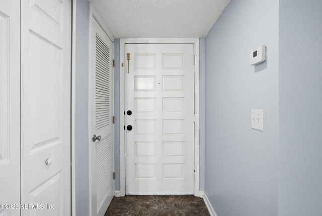 3906 MISSION Drive 4, Jacksonville, FL 32217
