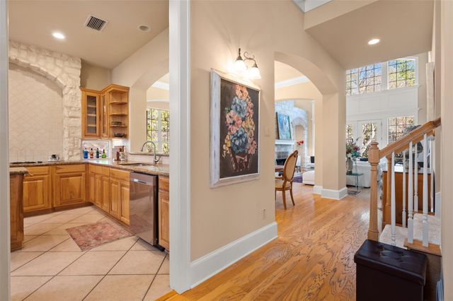 11305 Taylor Draper LN 1-A, Austin, TX 78759