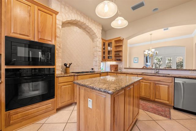 11305 Taylor Draper LN 1-A, Austin, TX 78759