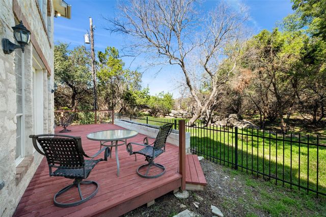 11305 Taylor Draper LN 1-A, Austin, TX 78759