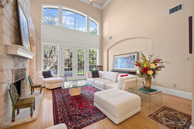 11305 Taylor Draper LN 1-A, Austin, TX 78759