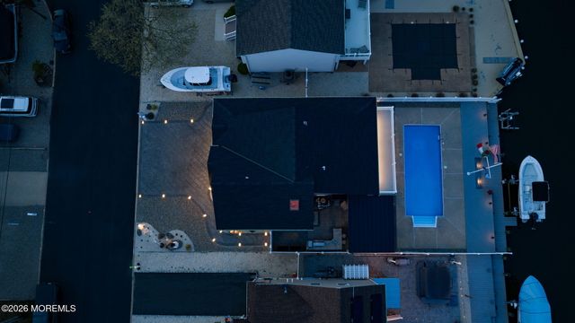 506 Bayview Drive, Toms River, NJ 08753