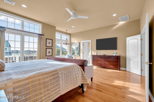 506 Bayview Drive, Toms River, NJ 08753