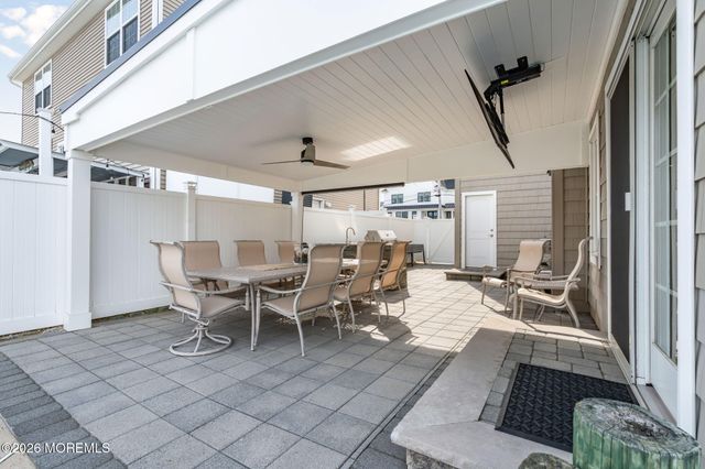 506 Bayview Drive, Toms River, NJ 08753