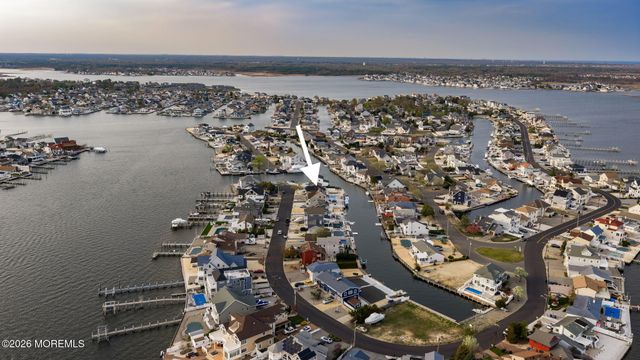 506 Bayview Drive, Toms River, NJ 08753