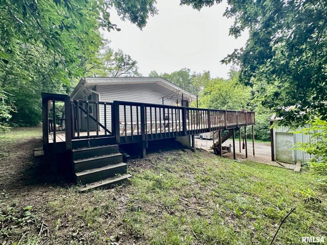 2700 BLOOMINGTON Road, East Peoria, IL 61611