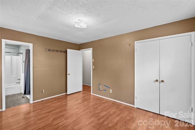 115 Pineview Court, Statesville, NC 28625