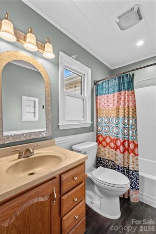 115 Pineview Court, Statesville, NC 28625