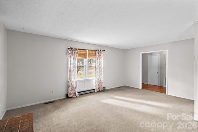 115 Pineview Court, Statesville, NC 28625