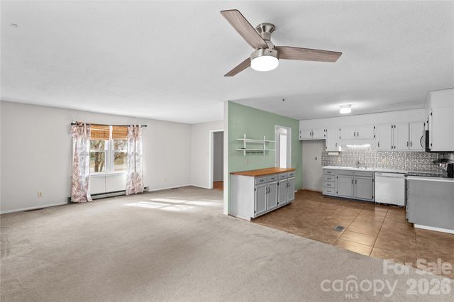 115 Pineview Court, Statesville, NC 28625