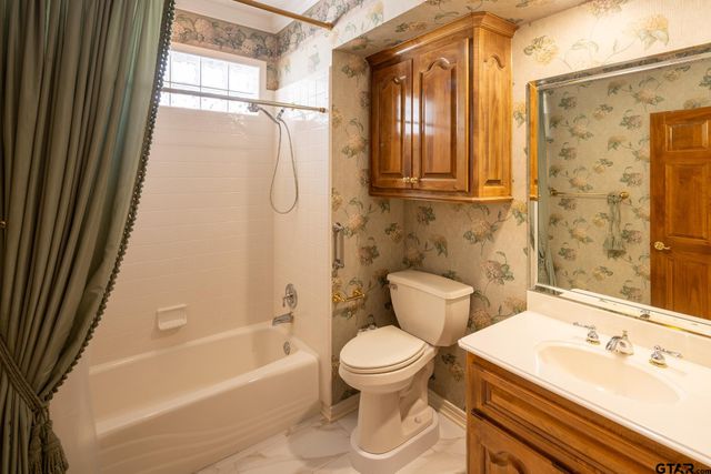 1149 Garden Park, Tyler, TX 75703