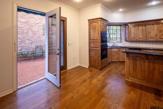 1149 Garden Park, Tyler, TX 75703