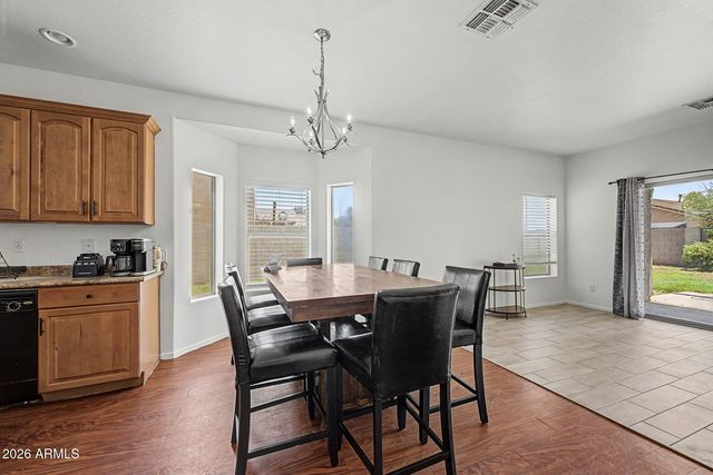 1253 E HEATHER Drive, San Tan Valley, AZ 85140
