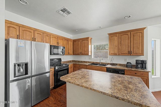 1253 E HEATHER Drive, San Tan Valley, AZ 85140