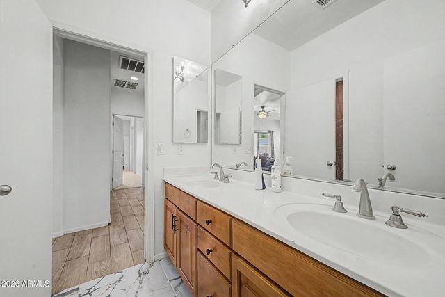 1253 E HEATHER Drive, San Tan Valley, AZ 85140