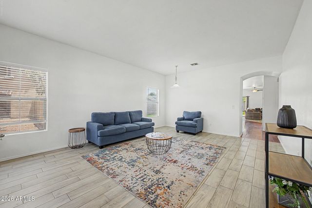 1253 E HEATHER Drive, San Tan Valley, AZ 85140