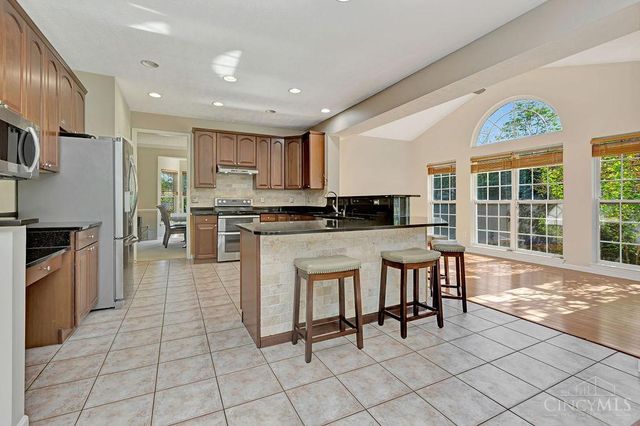 5742 Woodmansee Way, Liberty Twp, OH 45044