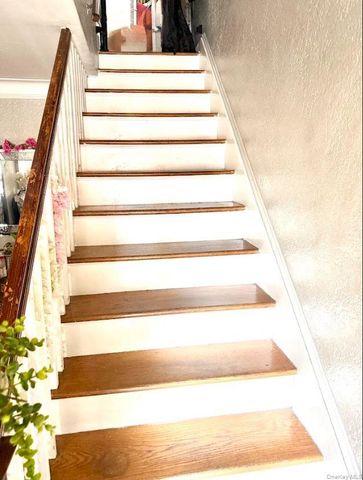 2719 Hering Avenue, Bronx, NY 10469