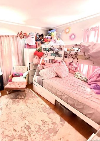 2719 Hering Avenue, Bronx, NY 10469