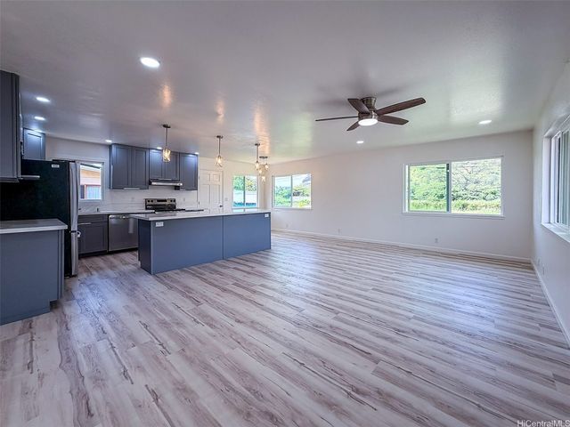 87-102 Kulaaupuni Street G1, Waianae, HI 96792