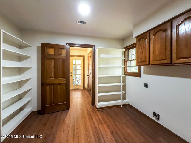 2411 Burke Street, Gulfport, MS 39507