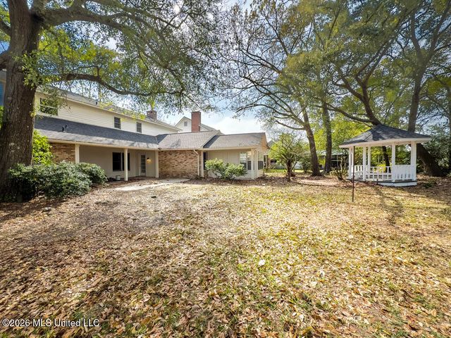 2411 Burke Street, Gulfport, MS 39507