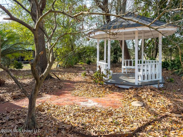 2411 Burke Street, Gulfport, MS 39507