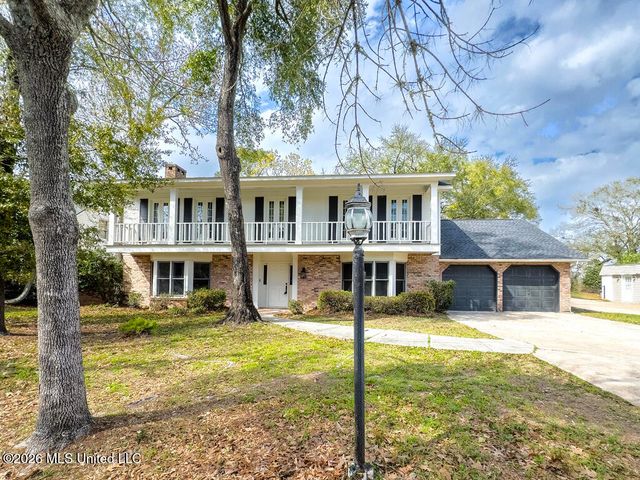 2411 Burke Street, Gulfport, MS 39507