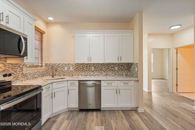 35 Fennel Court, Manchester, NJ 08759
