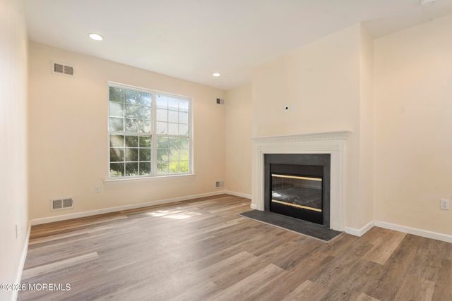 35 Fennel Court, Manchester, NJ 08759