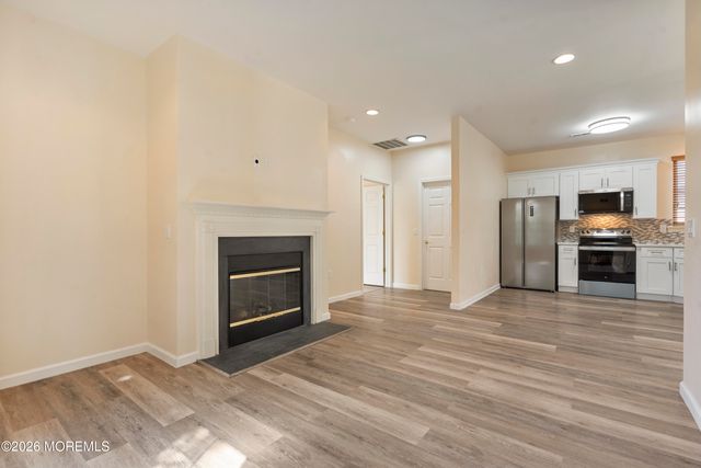 35 Fennel Court, Manchester, NJ 08759
