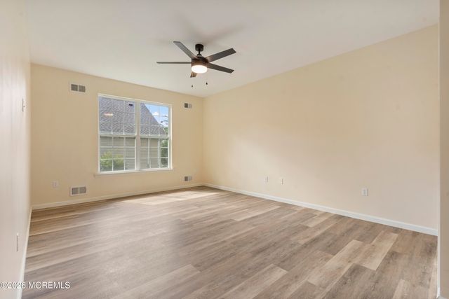 35 Fennel Court, Manchester, NJ 08759
