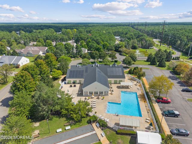 35 Fennel Court, Manchester, NJ 08759