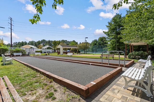 35 Fennel Court, Manchester, NJ 08759
