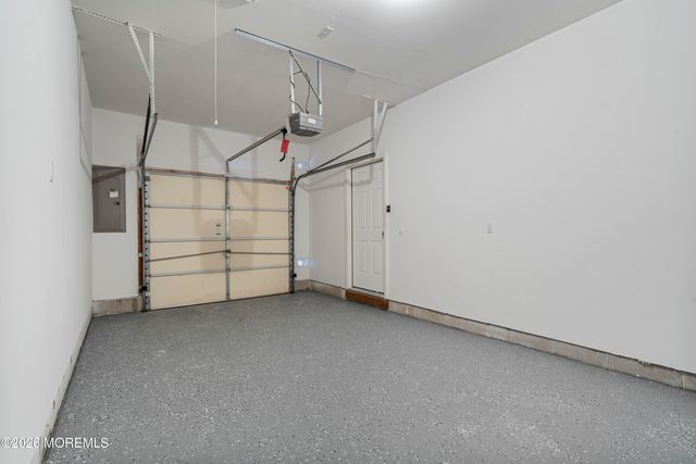 35 Fennel Court, Manchester, NJ 08759