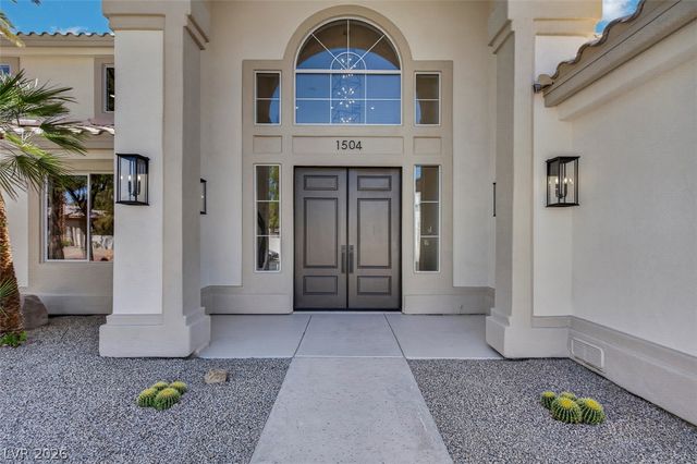 1504 Silver Oaks Street, Las Vegas, NV 89117
