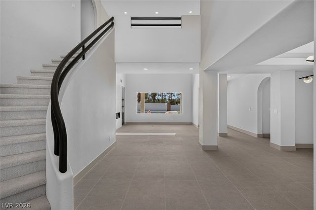1504 Silver Oaks Street, Las Vegas, NV 89117
